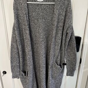 Old Navy Gray Cardigan Sweater with Open Front and Relaxed Fit